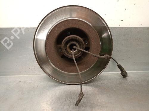 Used Right rear steering knuckle RENAULT SCÉNIC II (JM0/1_) 1.5 dCi (JM1E, JM16) (106 hp) 19492408