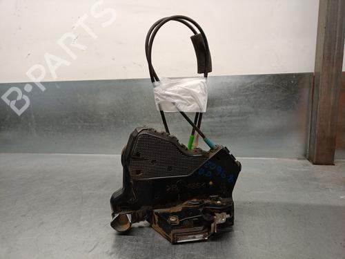 Used Front right lock SUZUKI GRAND VITARA II (JT, TE, TD) 1.9 DDiS All-wheel Drive (JT419, TD44, JB419WD, JB419XD,... (129 hp) 19631483