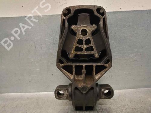 Engine mount MERCEDES-BENZ GLA-CLASS (X156) GLA 200 CDI / d (156.908) | BP18149962M89 