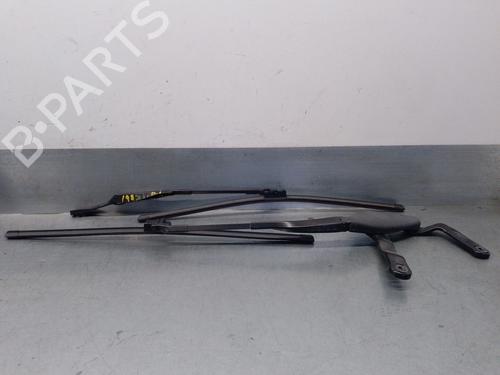 Used Front windshield wiper arm MERCEDES-BENZ CLS (C219) CLS 350 (219.356) (272 hp) 17766167