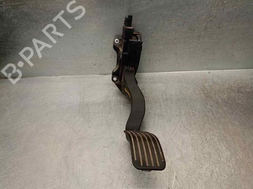 Used Pedal CITROËN C3 Pluriel (HB_) 1.4 HDi (68 hp) 18243646