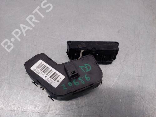 Switch MERCEDES-BENZ E-CLASS (W212) E 500 4-matic (212.091) | BP19084666I30 