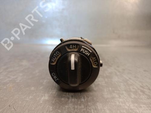 Used Switch NISSAN PATHFINDER III (R51) 2.5 dCi (174 hp) 19065436