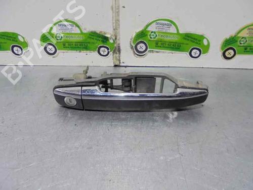 Used Front right exterior door handle MERCEDES-BENZ C-CLASS (W202) C 200 (202.020) (136 hp) 2334298