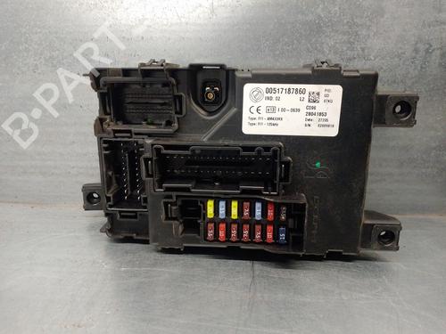Used Fuse box FIAT GRANDE PUNTO (199_) 1.4 (199AXB1A) (75 hp) 17523470