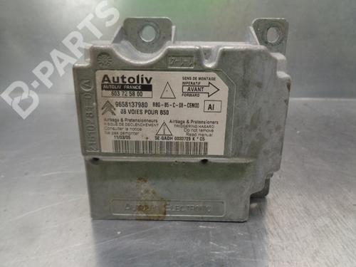 Used ECU airbags ECU airbags CITROËN C4 I (LC_) 1.6 HDi (109 hp) 10230996 10230996