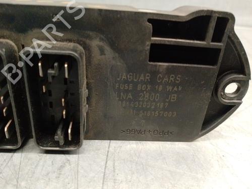 Fuse box JAGUAR XJ (XJ40, XJ81) 6 3.2 24V | BP19797359E1 
