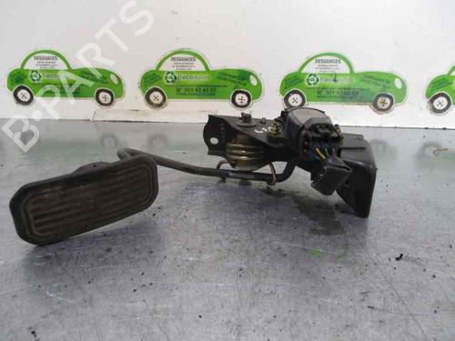 Pédale TOYOTA PREVIA II (_R3_) 2.0 D-4D (CLR30_, CLR30R) | BP2311231I4 