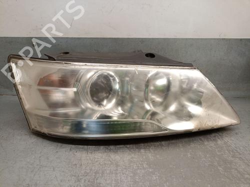 Used Right headlight HYUNDAI SONATA V (NF) 2.0 CRDi (150 hp) 19496578