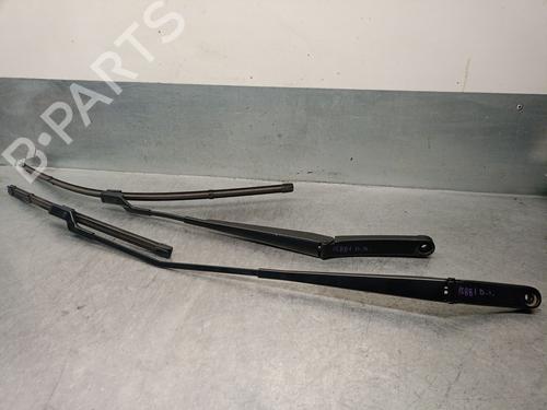 Used Front windshield wiper arm SEAT IBIZA V (KJ1, KJG) 1.0 TGI (90 hp) 19495154