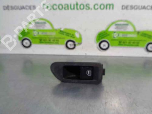 Used Right rear window switch Right rear window switch VW GOLF VI (5K1) 1.6 TDI (105 hp) 5803823 5803823