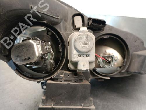 Left headlight PEUGEOT 607 (9D, 9U) 2.0 HDI | BP19269196C28 
