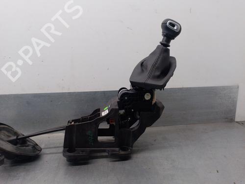 Gear lever PEUGEOT 208 II (UB_, UP_, UW_, UJ_) 1.2 PureTech 100 | BP19052888M90 