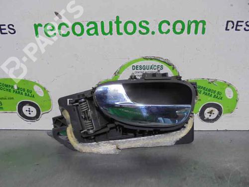 Used Rear left interior door handle Rear left interior door handle PEUGEOT 307 SW (3H) 2.0 HDI 110 (107 hp) 3215791 3215791