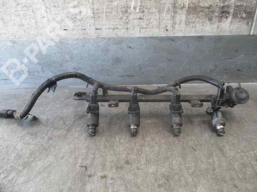 Used Injection rail Injection rail DAEWOO LANOS Saloon (KLAT) 1.6 16V (106 hp) 7677063 7677063
