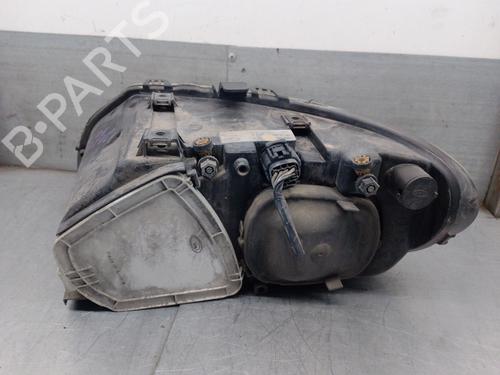 Right headlight CHRYSLER VOYAGER IV (RG, RS) 2.4 | BP17526509C29 