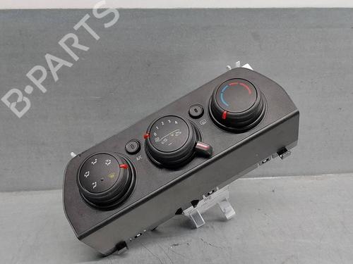Used Climate control DACIA SANDERO II TCe 90 (B8M1, B8MA, B8AC) (90 hp) 18318969