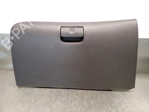 Used Glove box HYUNDAI ELANTRA III (XD) 2.0 (141 hp) 19269213