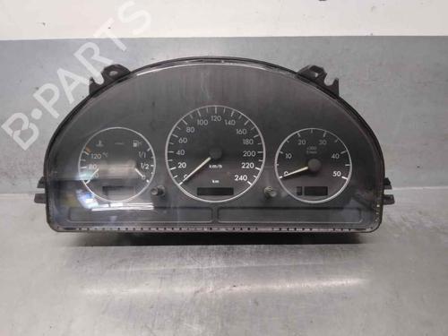 Used Instrument cluster MERCEDES-BENZ M-CLASS (W163) ML 270 CDI (163.113) (163 hp) 18119472