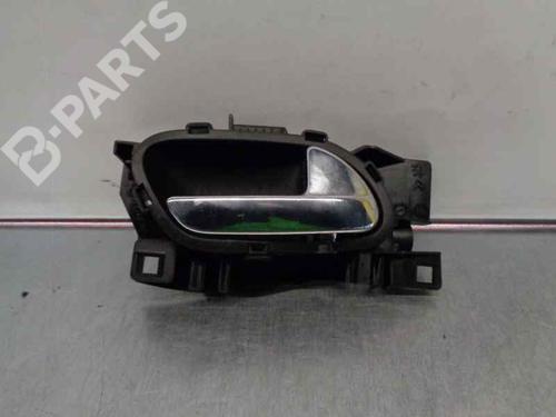 Used Front right interior door handle Front right interior door handle PEUGEOT 3008 I MPV (0U_) 2.0 HDi 150 / BlueHDi 150 (150 hp) 6012631 6012631