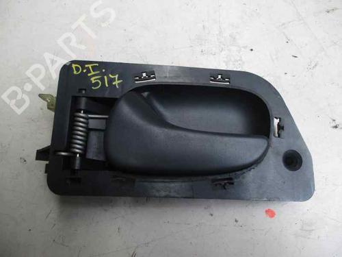 Used Front left interior door handle RENAULT LAGUNA II Grandtour (KG0/1_) 2.0 16V IDE (KG0N) (140 hp) 5864587