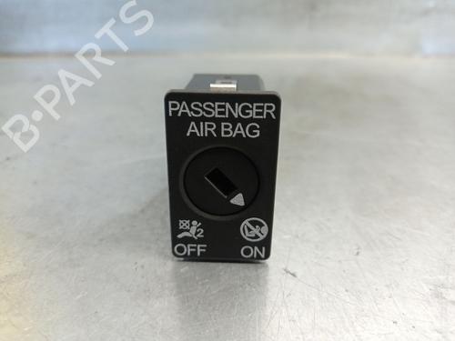 Used Switch SEAT IBIZA V (KJ1, KJG) 1.0 TSI (110 hp) 19504890