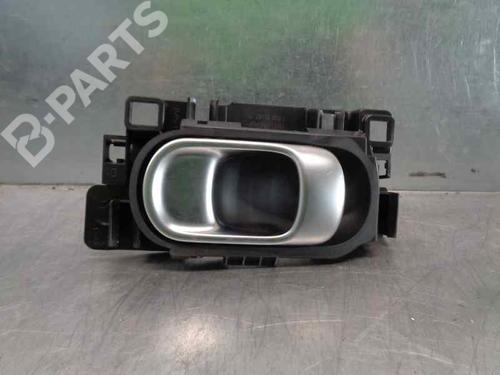 Used Front right interior door handle Front right interior door handle CITROËN C4 CACTUS 1.5 BlueHDi 100 (102 hp) 8063372 8063372