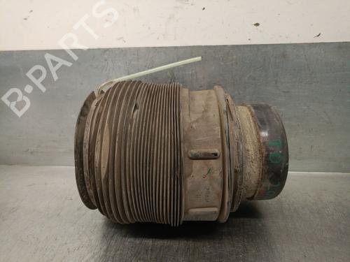 Used Right rear shock absorber MERCEDES-BENZ E-CLASS (W212) E 500 4-matic (212.091) (408 hp) 19247311