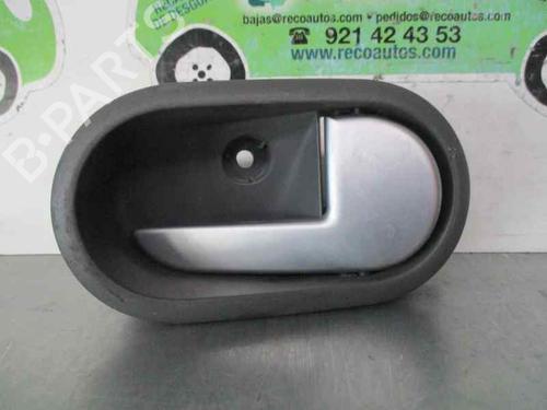 Used Front right interior door handle FORD FIESTA V (JH_, JD_) 1.4 TDCi (68 hp) 3216575