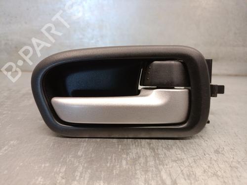 Used Rear right interior door handle SUZUKI GRAND VITARA II (JT, TE, TD) 1.9 DDiS All-wheel Drive (JT419, TD44, JB419WD, JB419XD,... (129 hp) 19708885