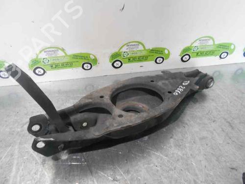 Braccio di sospensione posteriore destra MERCEDES-BENZ E-CLASS (W124) E 200 (124.019) (136 hp) 3685802