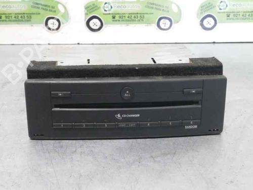 Used Radio RENAULT LAGUNA II Grandtour (KG0/1_) 1.9 dCi (KG0G) (120 hp) 2065971