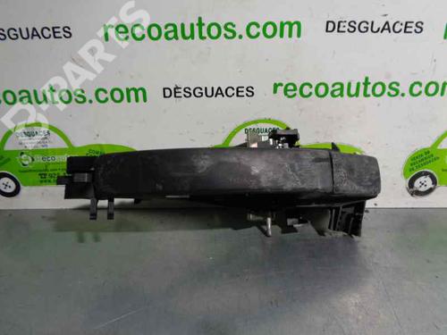 front-left-exterior-door-handle-land-rover-discovery-iii-l319-27-td-4x4-cxf500053-2004-2005-2006-2007-2008-2009-5252334 main image