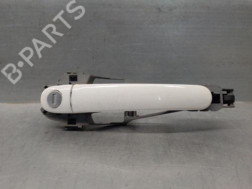 Used Front left exterior door handle SKODA OCTAVIA II Combi (1Z5) [2004-2013]  17732765