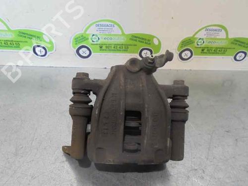 Used Right front brake caliper SMART FORTWO Coupe (450) 0.7 (450.352, 450.332) (61 hp) 11619423