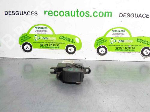 Used Right rear window switch Right rear window switch NISSAN X-TRAIL I (T30) 2.2 dCi 4x4 (136 hp) 4882296 4882296