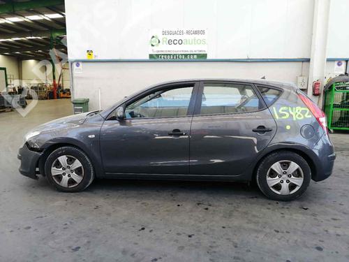 Used Parts HYUNDAI i30 Estate (FD)  1.4  1061875