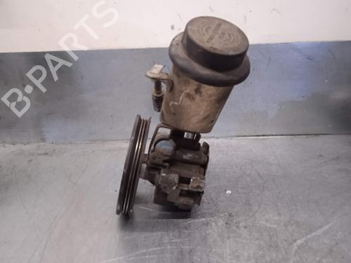 Used Steering pump TOYOTA YARIS (_P1_) 1.3 (NCP10, SCP12_) (86 hp) 10292385