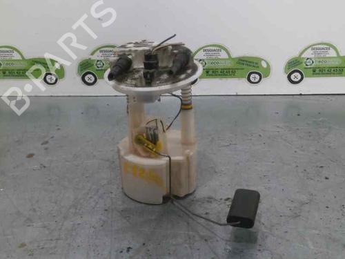 Used Fuel pump RENAULT LAGUNA II (BG0/1_) 2.0 16V IDE (BG0N) (140 hp) 2310196