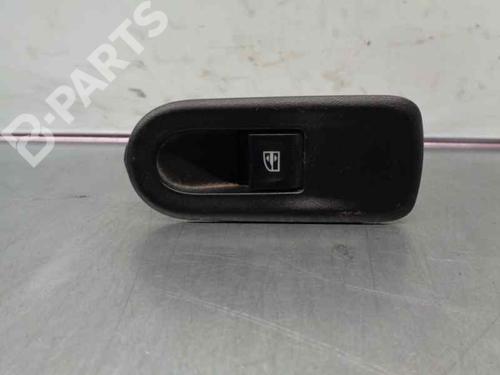right-rear-window-switch-dacia-duster-hs_-12-tce-125-8200467835-2010-2011-2012-2013-2014-2015-2016-2017-2018-6047008 main image