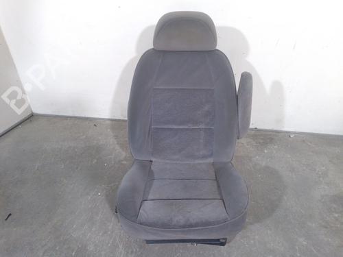 Stol høyre foran PEUGEOT 406 (8B) 2.0 HDI 110 (109 hp) 19122190