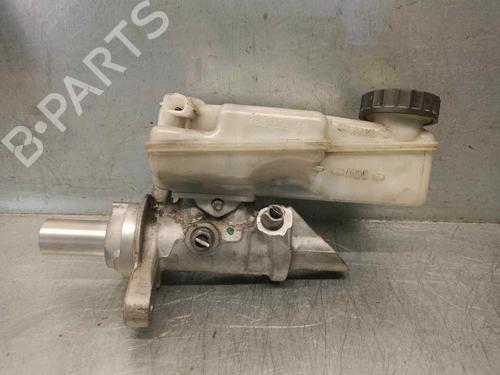 Used Brake master cylinder RENAULT FLUENCE (L3_) 1.5 dCi (L30D, L30L, L306, L33F, L33L, L33M, L33V, L33W) (110 hp) 18264603