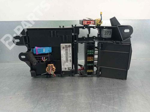 Used Fuse box Fuse box AUDI A6 C6 (4F2) 2.4 (177 hp) 10381484 10381484