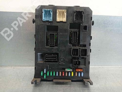 Used Fuse box Fuse box PEUGEOT 307 (3A/C) 1.6 HDi (90 hp) 10174414 10174414