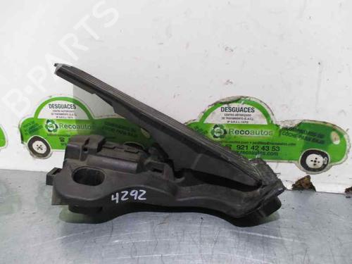 Used Pedal VW JETTA III (1K2) 2.0 TDI 16V (140 hp) 2315261