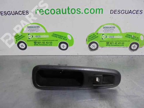 Used Right rear window switch Right rear window switch PEUGEOT 5008 (0U_, 0E_) 1.6 BlueHDi 120 (120 hp) 2305245 2305245
