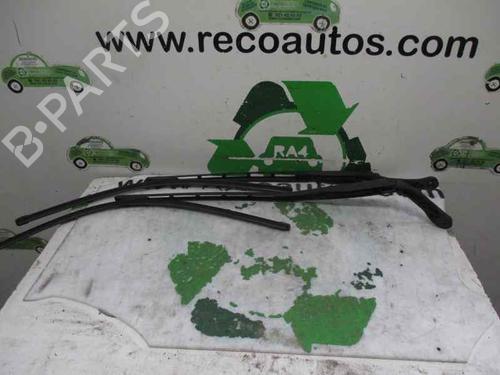 Used Front windshield wiper arm CITROËN C4 I (LC_) 1.6 HDi (90 hp) 3470381