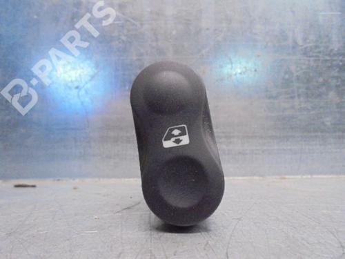 Used Right front window switch Right front window switch DACIA SANDERO 1.5 dCi (86 hp) 8367993 8367993