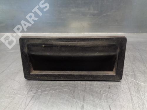Used Tailgate handle Tailgate handle AUDI Q5 (8RB) 2.0 TDI quattro (170 hp) 10933827 10933827