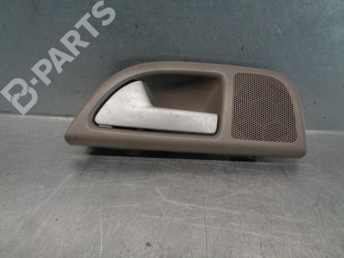 Used Rear left interior door handle Rear left interior door handle VOLVO V50 (545) 2.4 (170 hp) 9905913 9905913